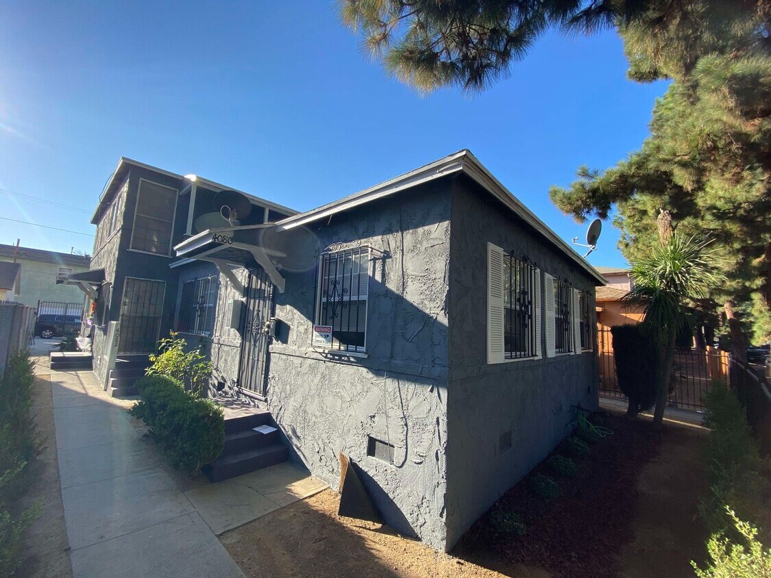 Primary Photo - 4080-4084 Leimert Blvd (On sale)