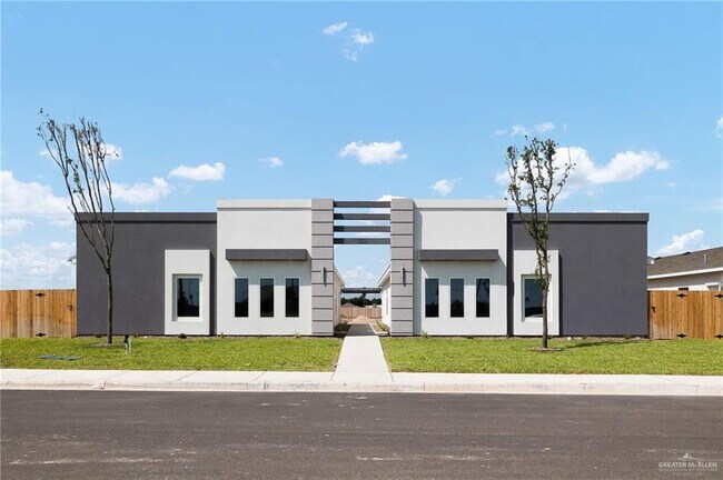 Foto del edificio - 4220 Walnut Ave