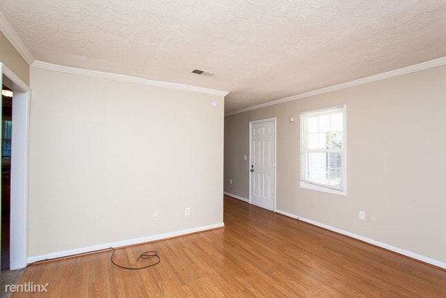 Building Photo - 3 br, 2 bath House - 3042 COTTONWOOD Drive