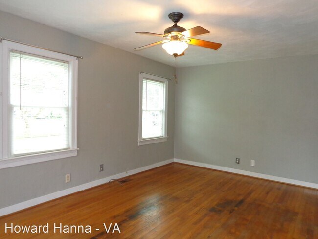 Building Photo - 2 br, 1 bath House - 8719 Meadow Brook Lane