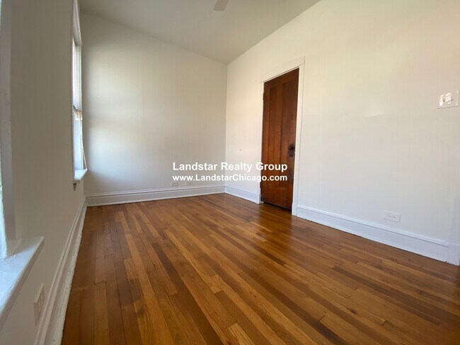 Building Photo - 4825 N Albany Ave