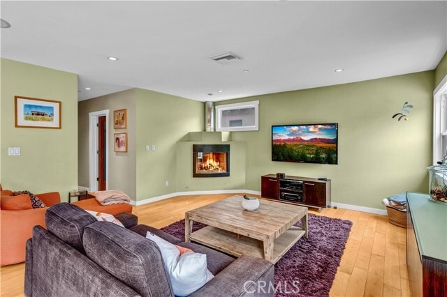 Building Photo - 2909 W Clark Ave