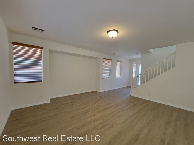 Building Photo - 497 Newberry Springs Dr