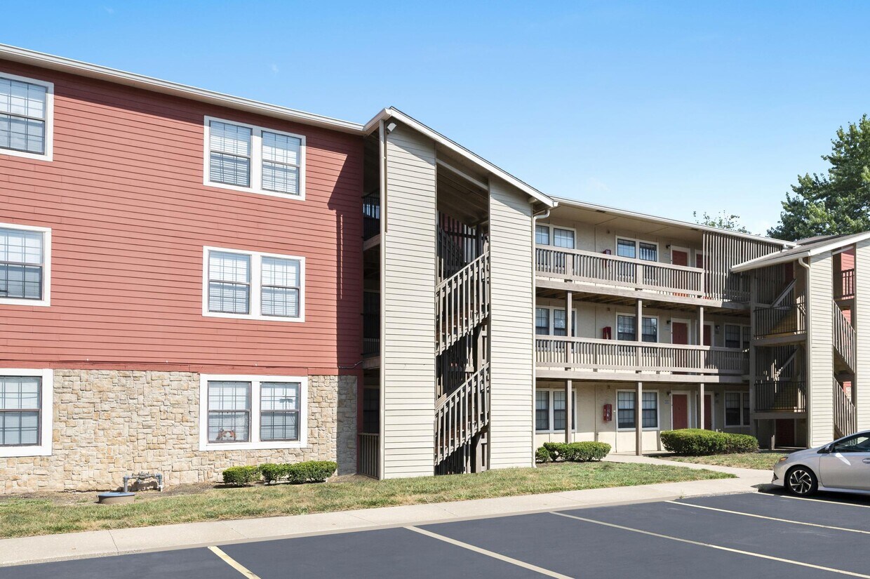 The Retreat of Shawnee Apartments in Shawnee, KS