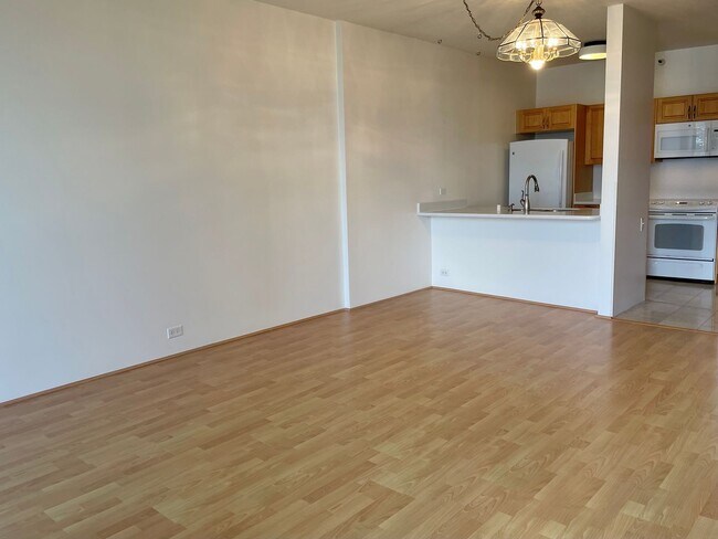 Foto del edificio - Penthouse Unit in Downtown Honolulu – 2 Be...