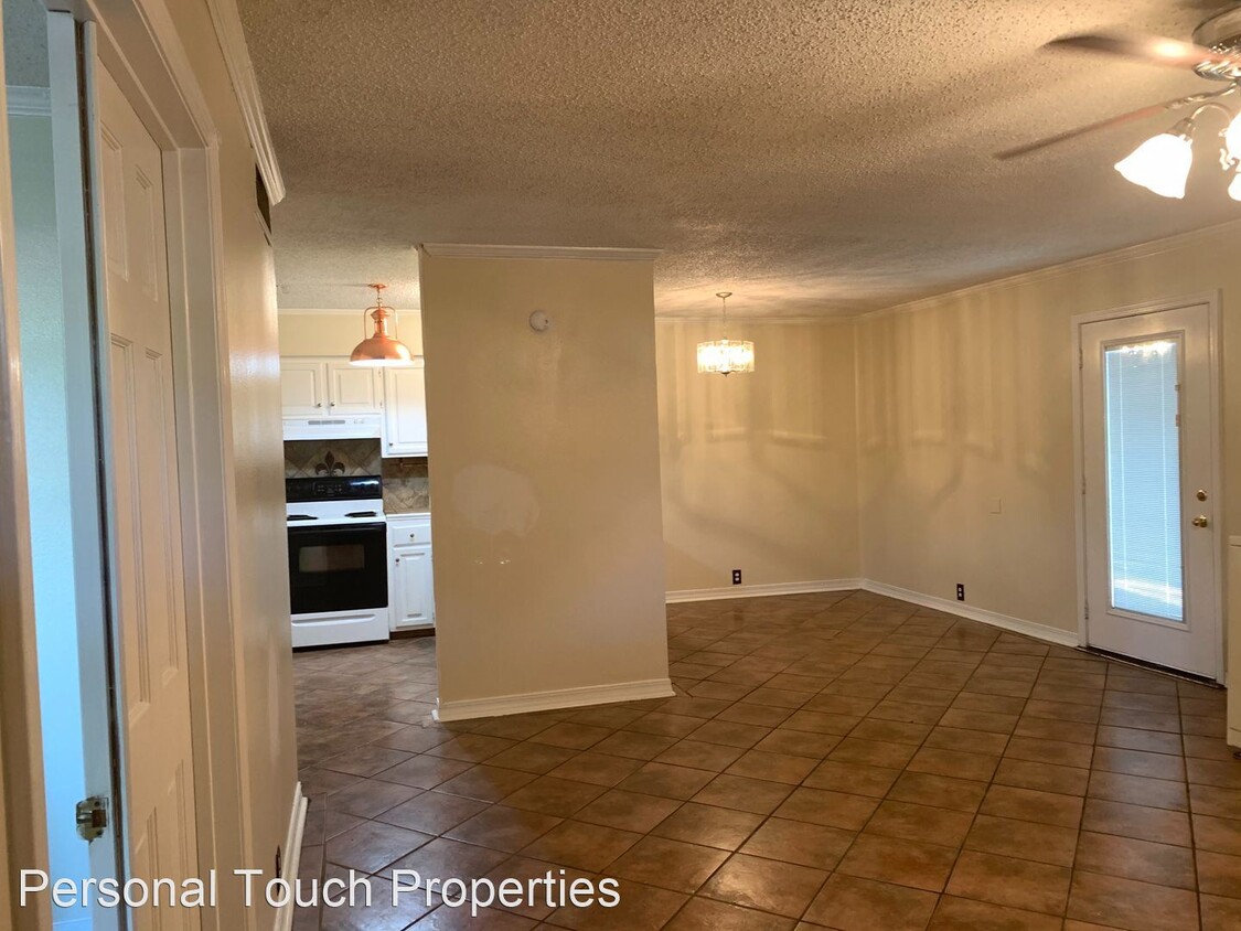 Primary Photo - 2 br, 2 bath House - 8240-1 Governor Dr