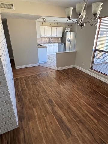 Building Photo - 418 Cambria Dr