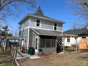 Building Photo - 816 Vine St