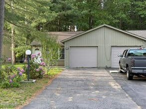 Building Photo - 145 Thimbleberry Rd