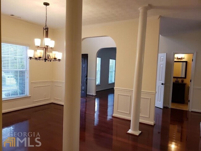 Foto del edificio - 7572 Watson Bay Ct