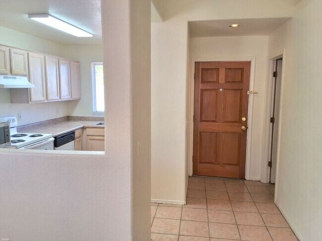 Building Photo - 7384 E Cross Ridge Pl