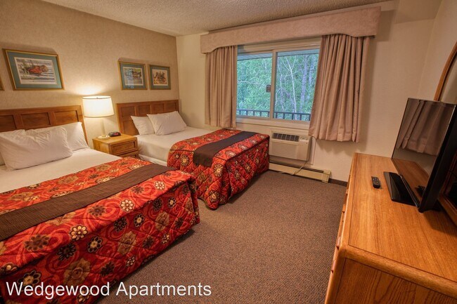 Foto del edificio - 412 Wedgewood Dr