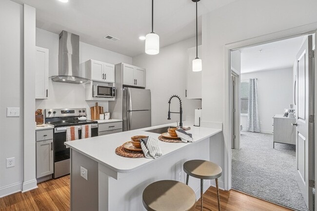 Interior Photo - Elevate Riverview