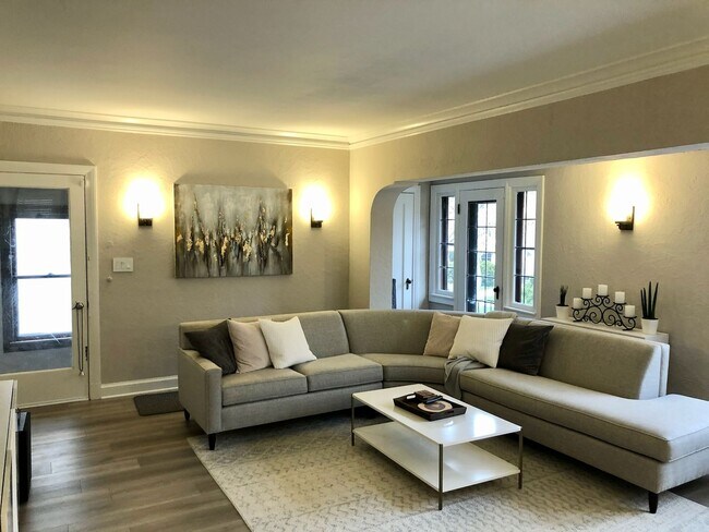 Foto del edificio - 2509-2511 N Cramer St