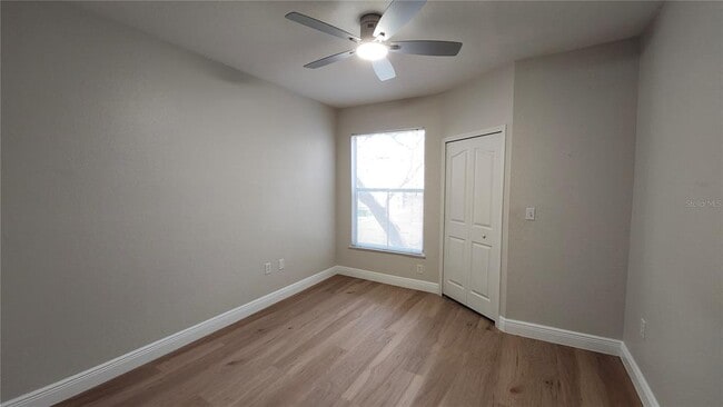 Building Photo - 5813 Legacy Crescent Pl