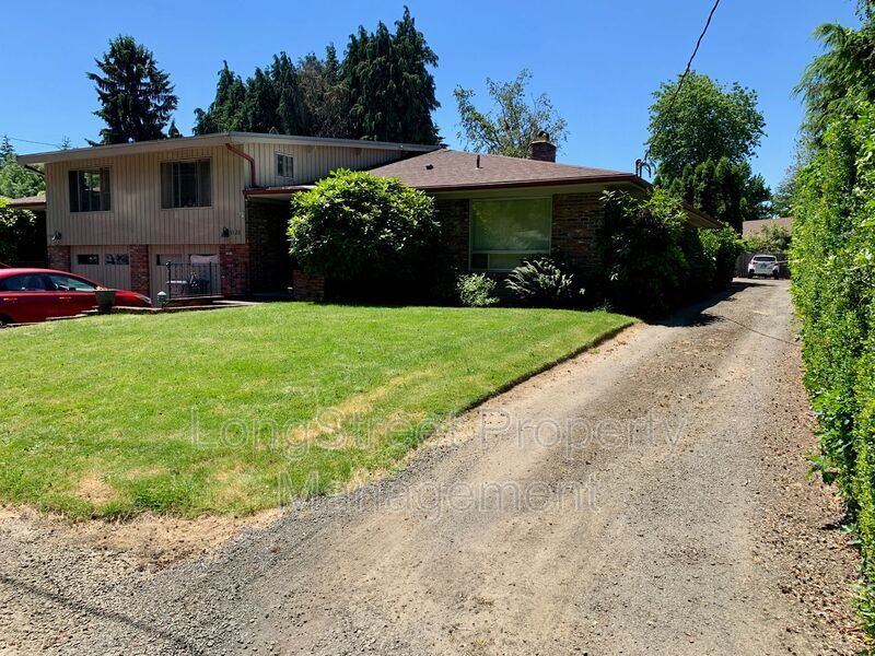 1120 SW Stamm Pl, Corvallis, OR 97333 Condo for Rent in Corvallis, OR