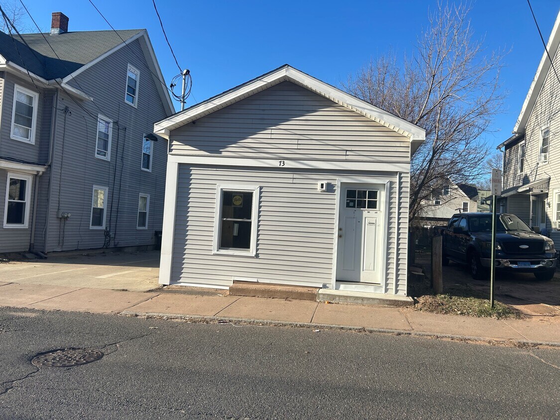 Foto principal - 73 Birch St
