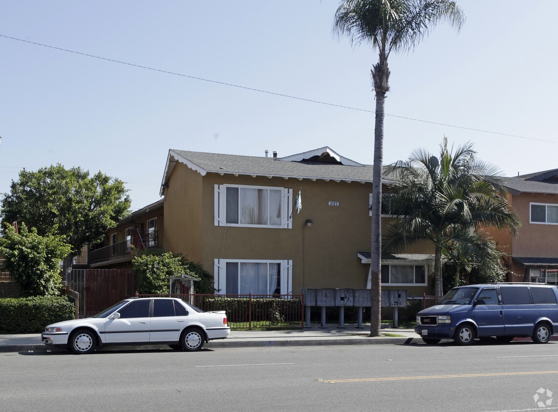 Primary Photo - 1025 S Standard Ave