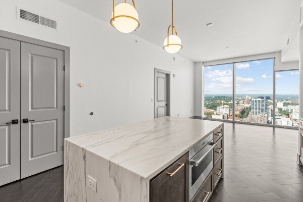 Foto del edificio - 1616 West End Ave