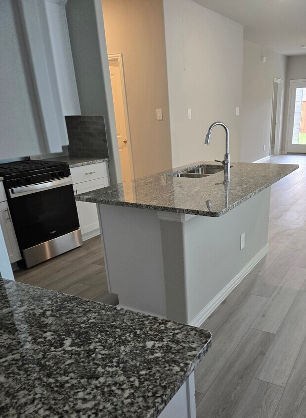 Building Photo - 3913 Marble Fls Dr