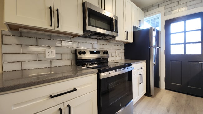 Foto del edificio - 7507 Oxford Dr