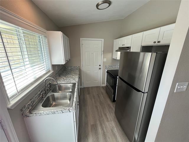 Building Photo - 9726 Glengreen Dr