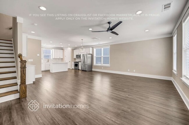 Building Photo - 267 Founders Ln