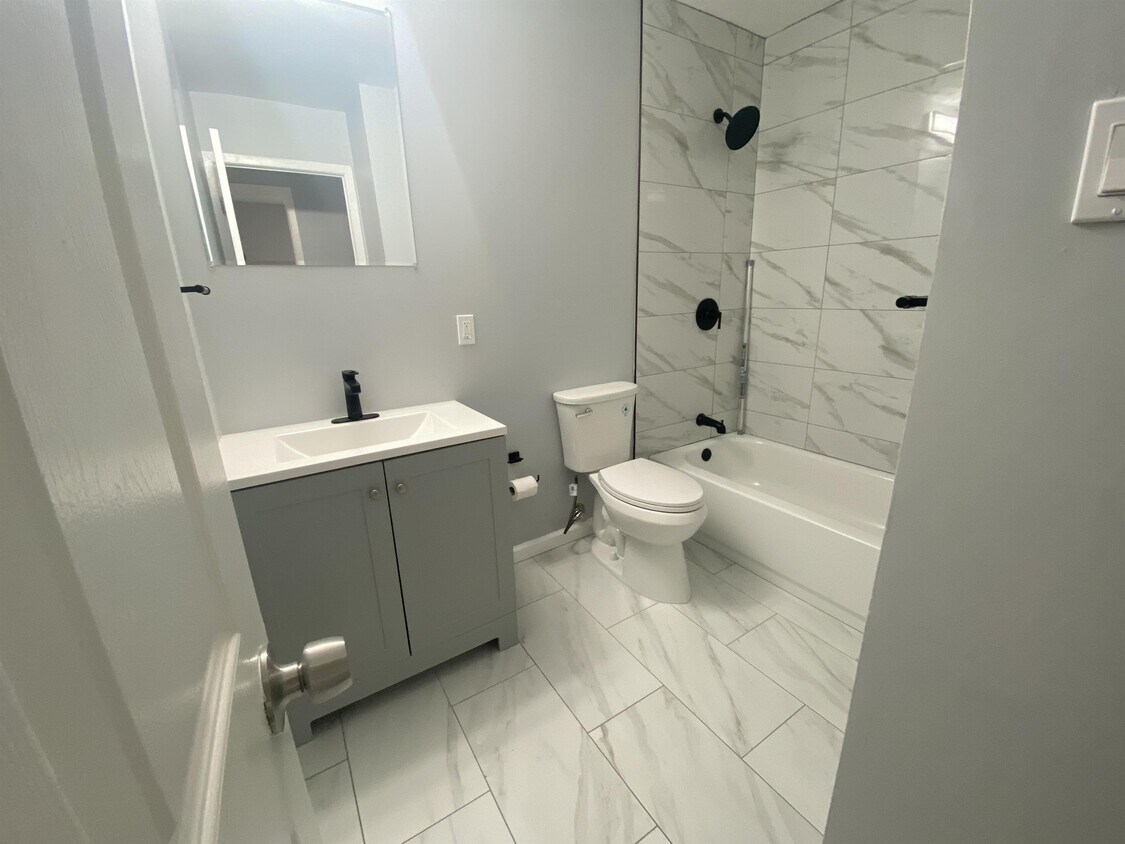 31 New Castle Ln, Willingboro, NJ 08046 House Rental in Willingboro