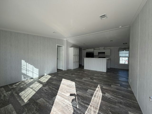 Building Photo - 2031 Bren Mar Ct