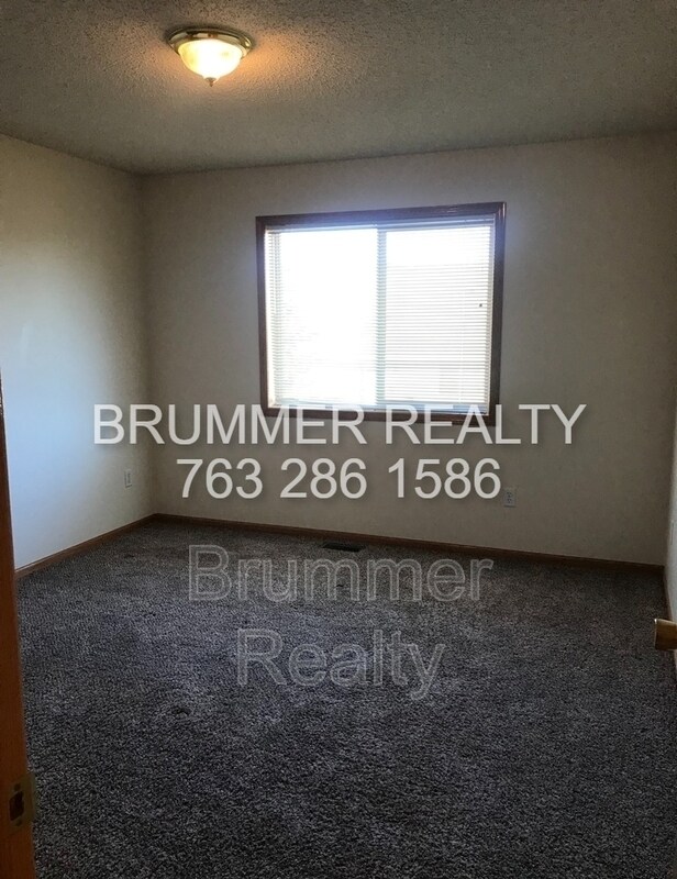 5518 153rd Ct NW, Ramsey, MN 55303 Townhome Rentals in Ramsey MN