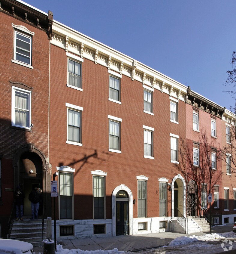 Building Photo - 1619-1621 Wallace St