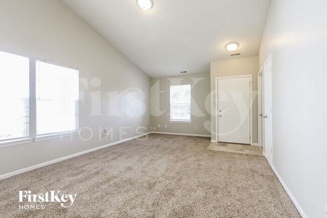 Building Photo - 8332 Country Meadows Dr