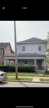 Building Photo - 725 S 7th St