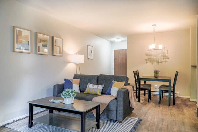 Photo - 14645 NE 34th St Apartment