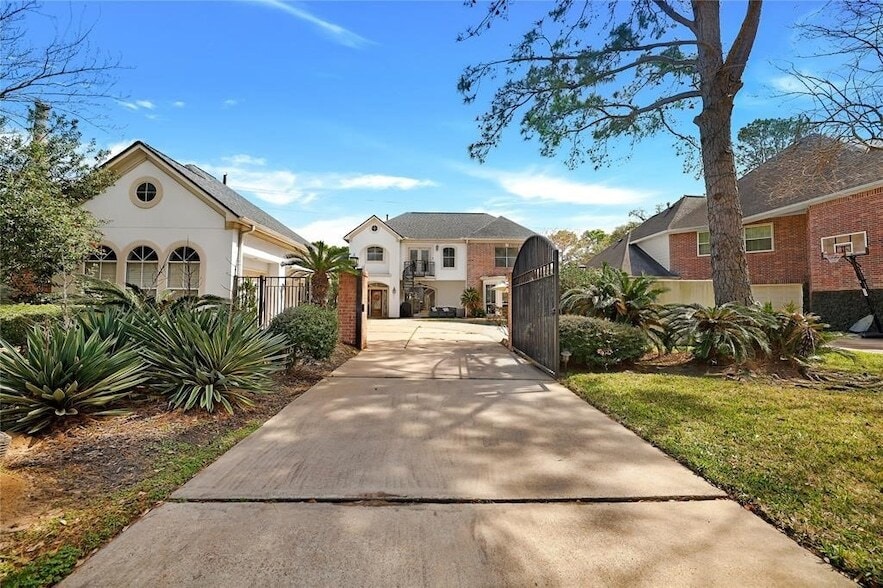 Photo - 5522 Olympiad Drive Unit