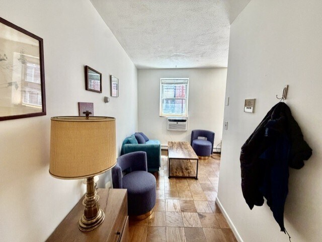 Foto del edificio - 181 Salem St