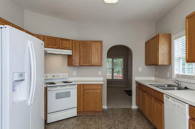 Foto del edificio - 3 Bedroom Ranch Near NCSU