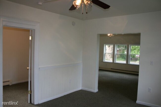 Building Photo - 4 br, 2 bath House - 3108 Pine Ave