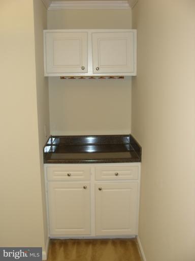 Building Photo - 18334 Streamside Dr