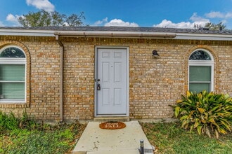 Building Photo - 5779 Wickford Ln