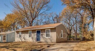 Building Photo - 5720 E 40th Terrace