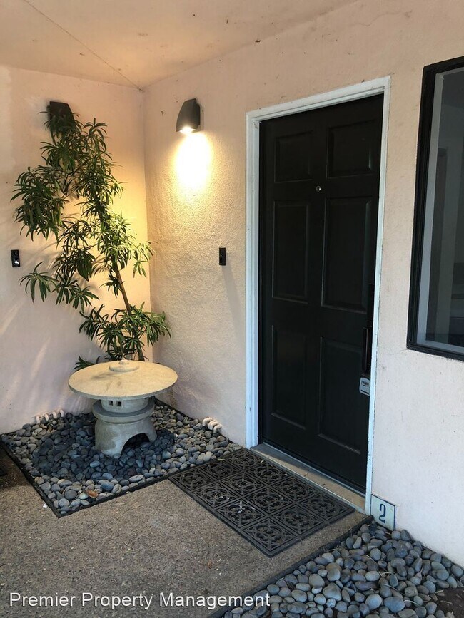 Building Photo - 1 br, 1 bath House - 5911 NEWMAN CT. #2