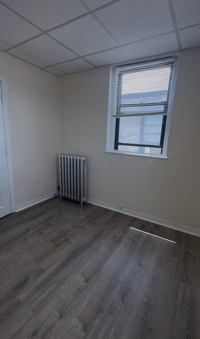 Building Photo - 439 Cambridge St