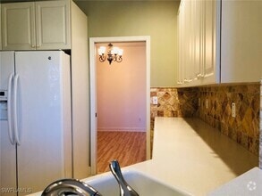 Building Photo - 5110 W Hyde Park Ct