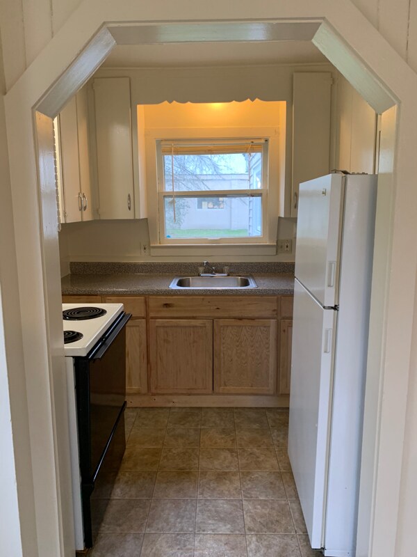 5058 Bear Rd, Syracuse, NY 13212 Room for Rent in Syracuse, NY