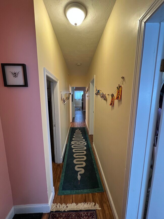 Foto del edificio - 225 Holland St