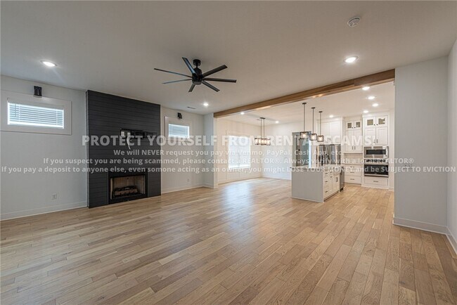 Foto del edificio - 6875 Garden Trail Ave