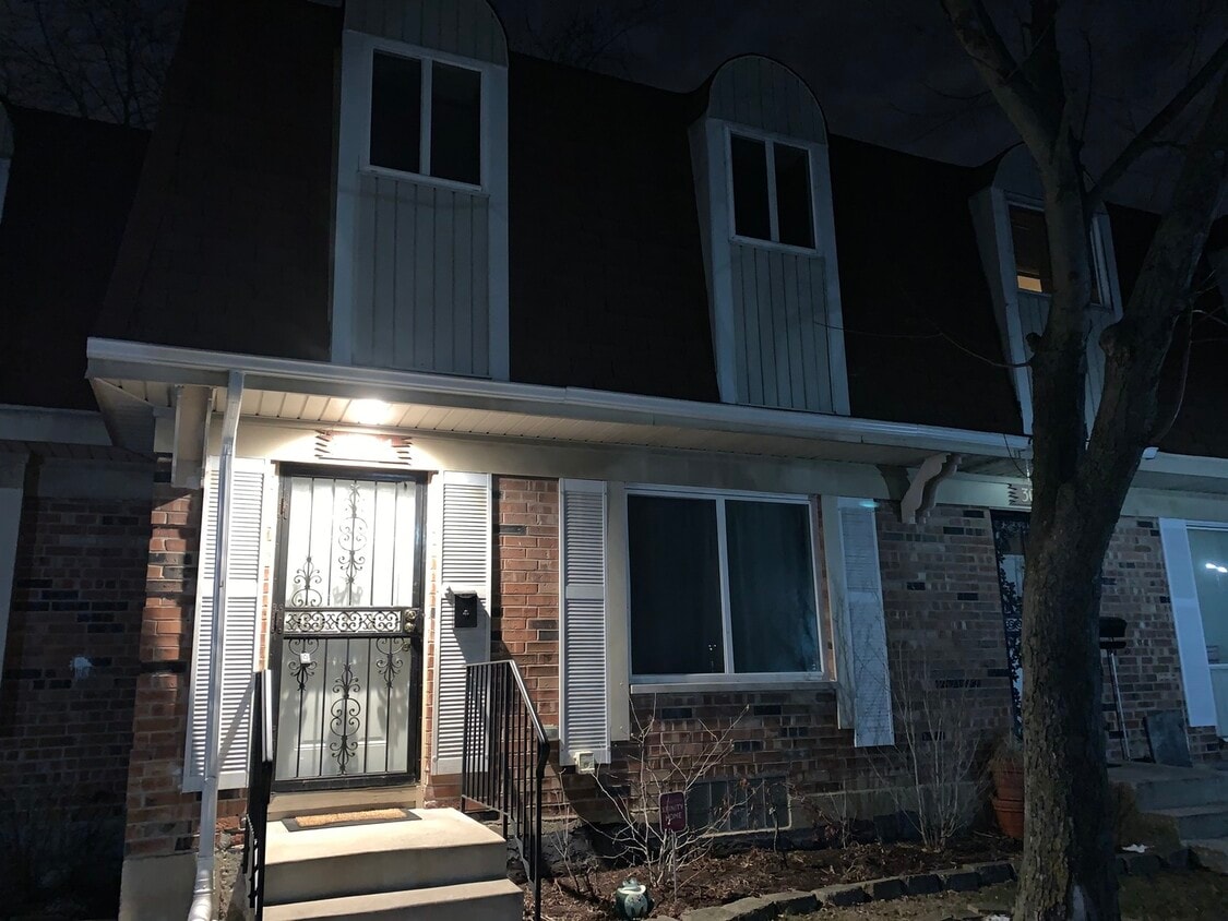 3084 St Ives Ln, Richton Park, IL 60471 Condo for Rent in Richton