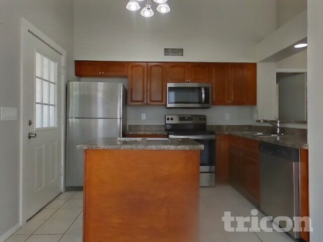 Foto del edificio - 20840 N 21st Ave