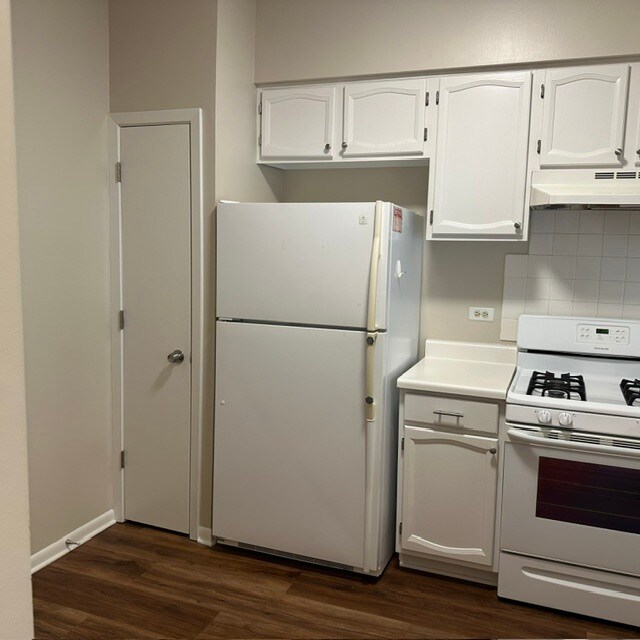 Building Photo - 545 Woodcrest Dr